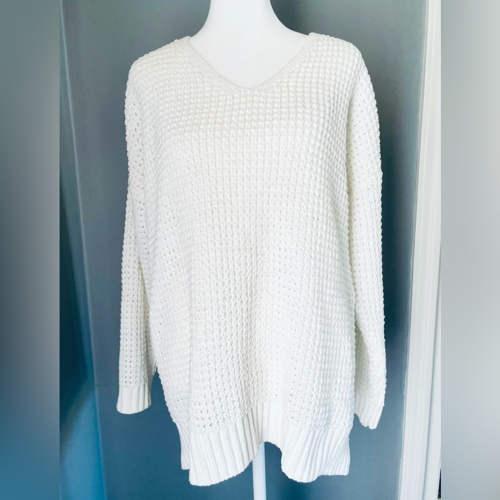 Mia & Tess White Knit Oversized Sweater - Size S